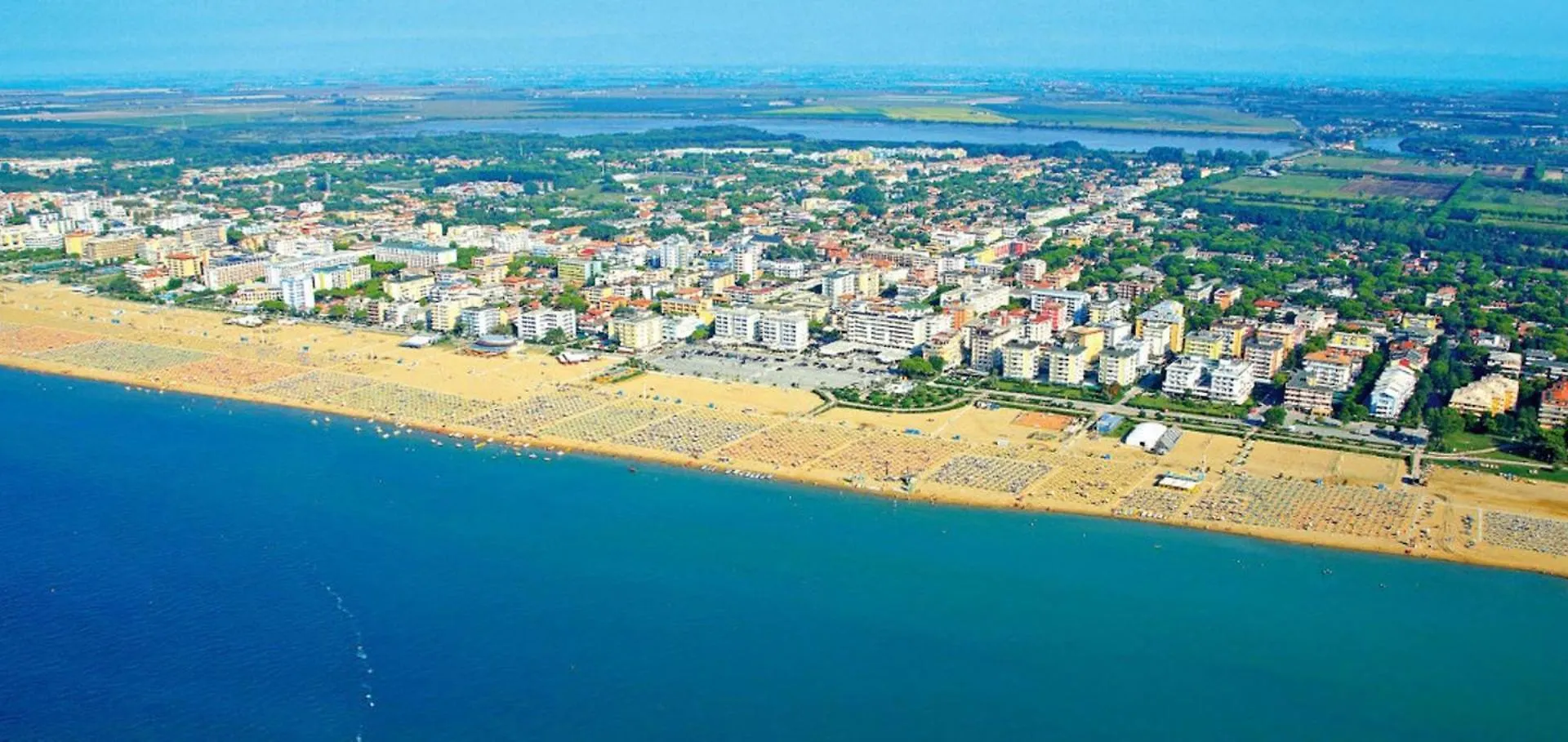 Flat With Common Pool In Bibione - Beahost Apartment 0*,